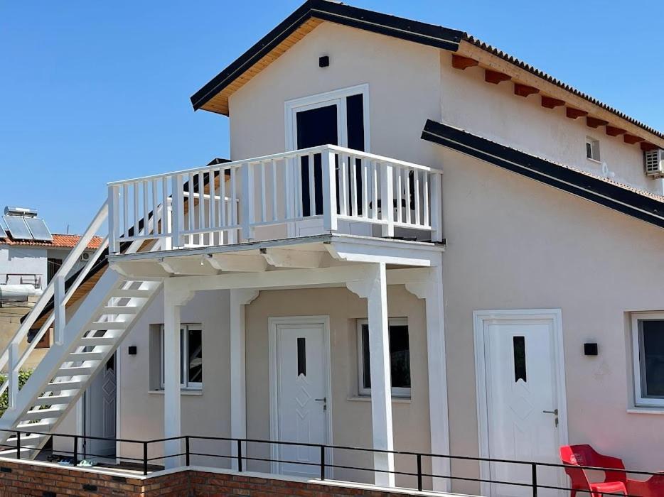Guest Rooms Arbri Vlorë Exteriér fotografie